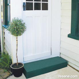 Brighten up an entranceway with a new concrete step