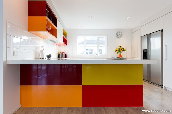 Joyful and colourful kitchen
