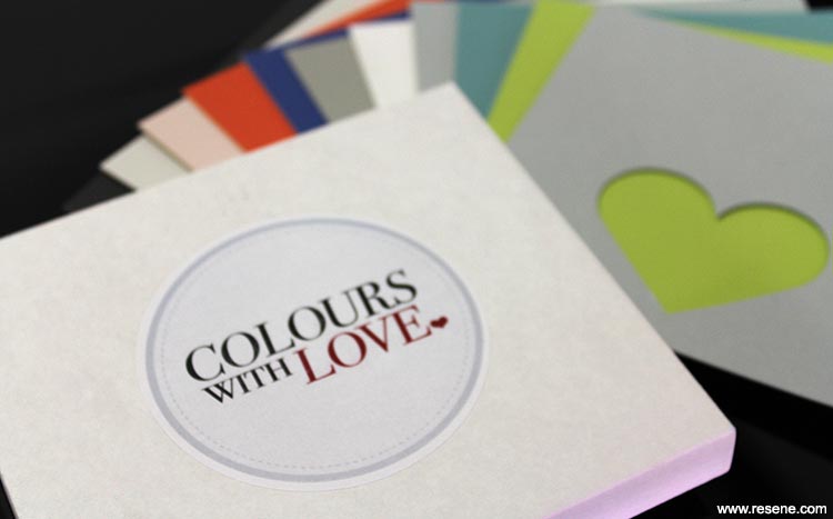Colours with Love palette kit