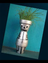Make a robot from terracotta pots