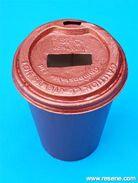 Make a money box from a coffee cup