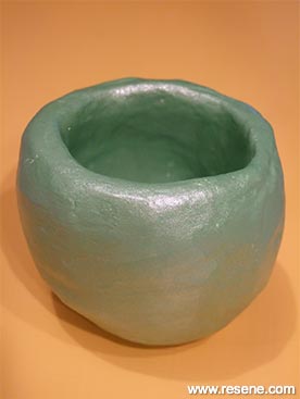 Make a clay bowl and paint it - green option