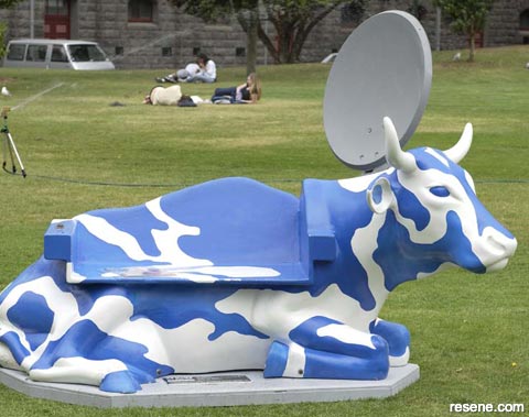 Cowch - Auckland Cow Parade