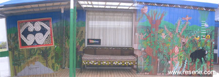 Mural at Waitakaruru School