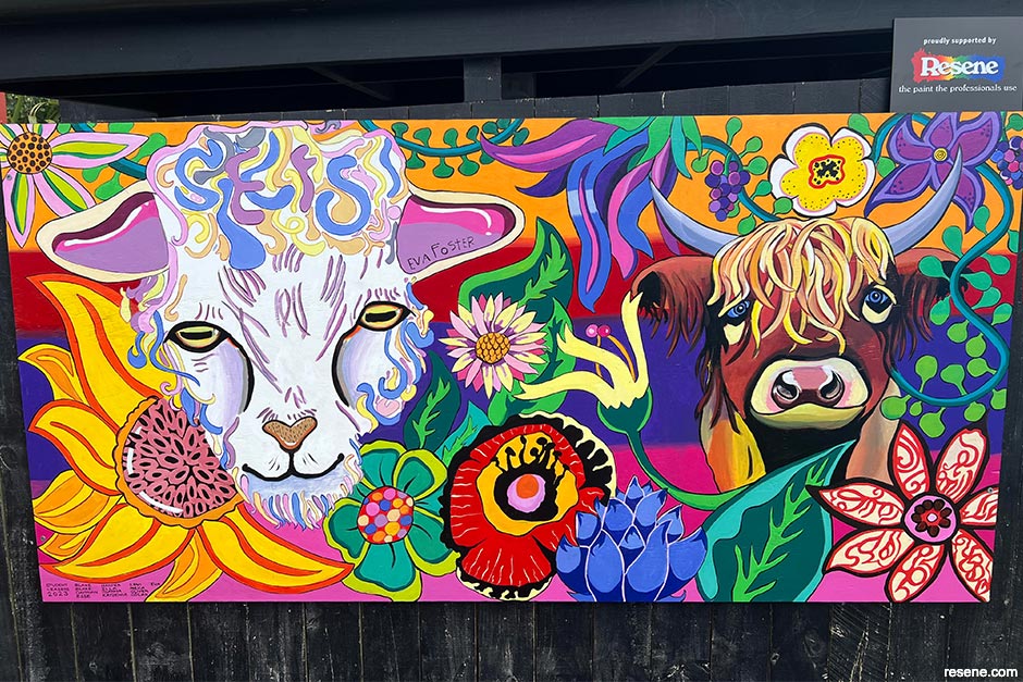 Te Kauwhata Spring Festival themed mural