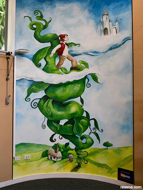 Jack and the Beanstalk mural 2