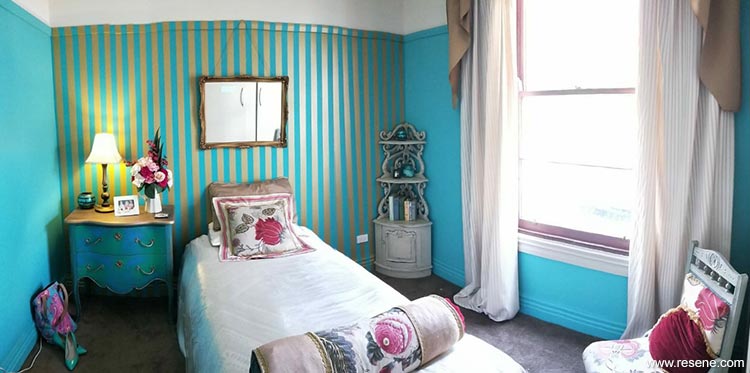 Teal and gold bedroom