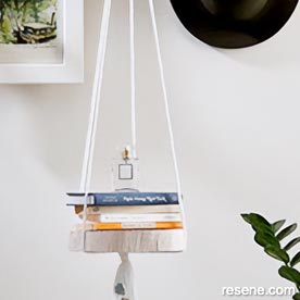 Make an hanging shelf
