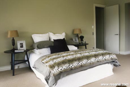 A neutral bedroom colour scheme